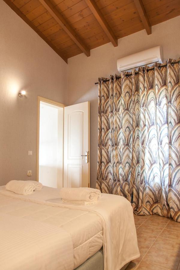 Kalamítsi Villa Skyfall מראה חיצוני תמונה